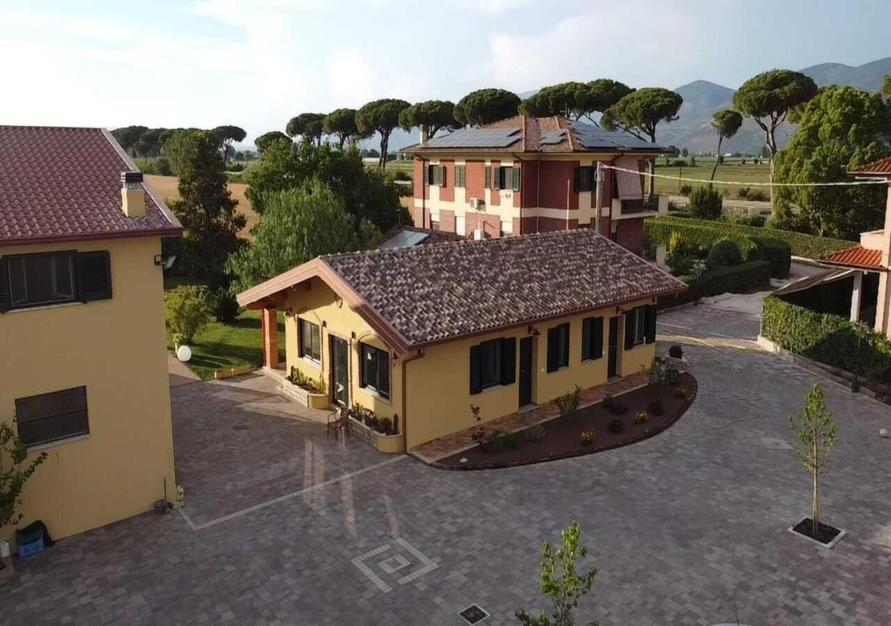 Agriturismo Casa Chiara 拉蒂纳 外观 照片