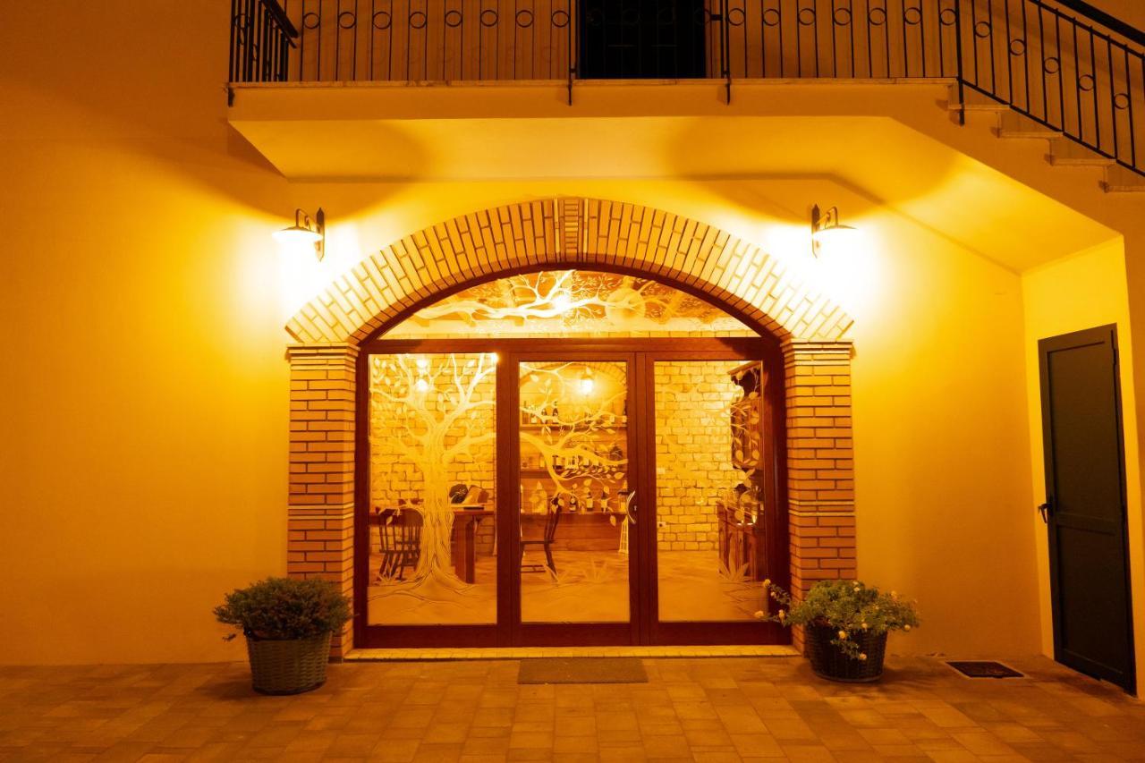 Agriturismo Casa Chiara 拉蒂纳 外观 照片
