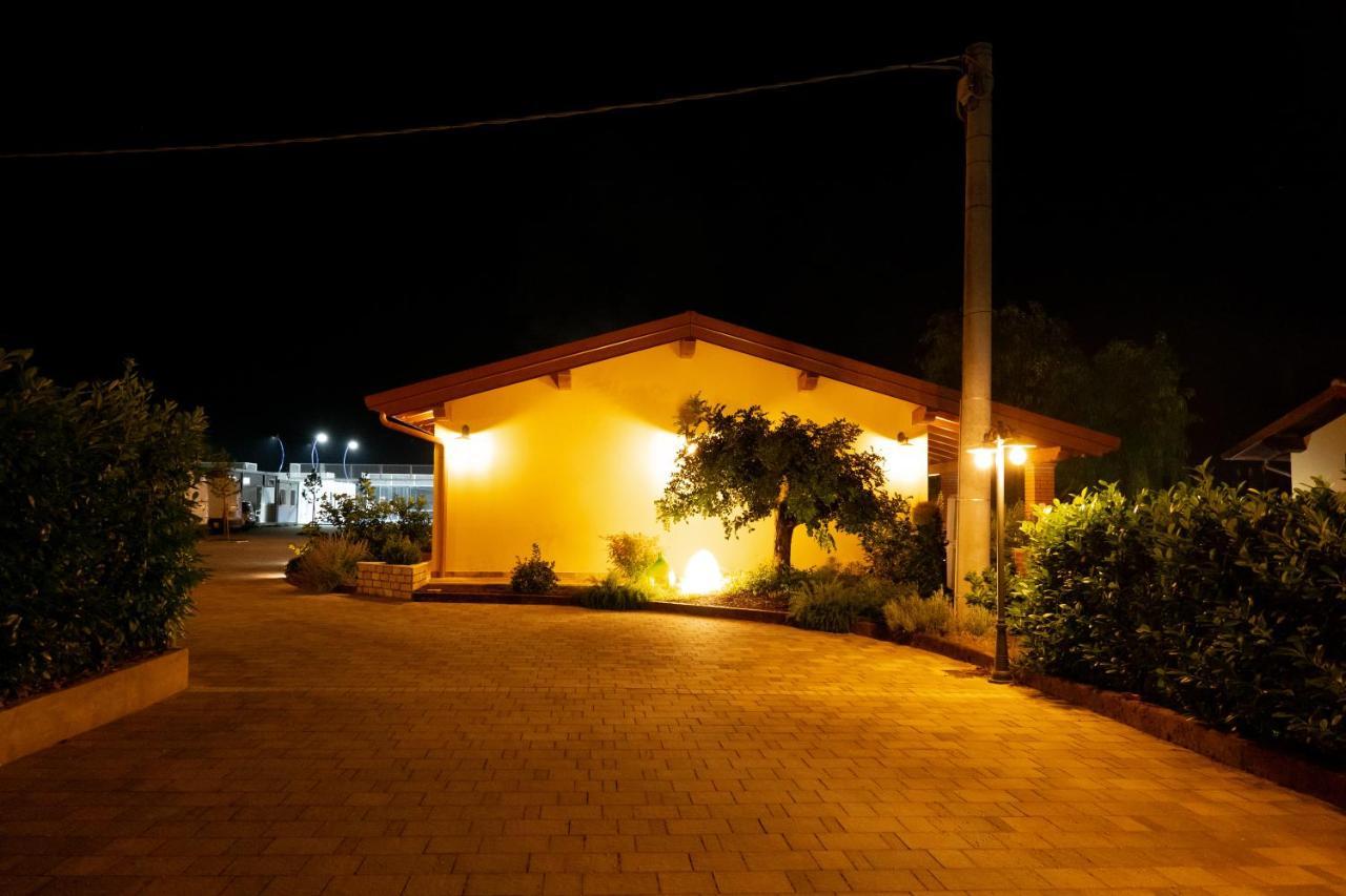 Agriturismo Casa Chiara 拉蒂纳 外观 照片