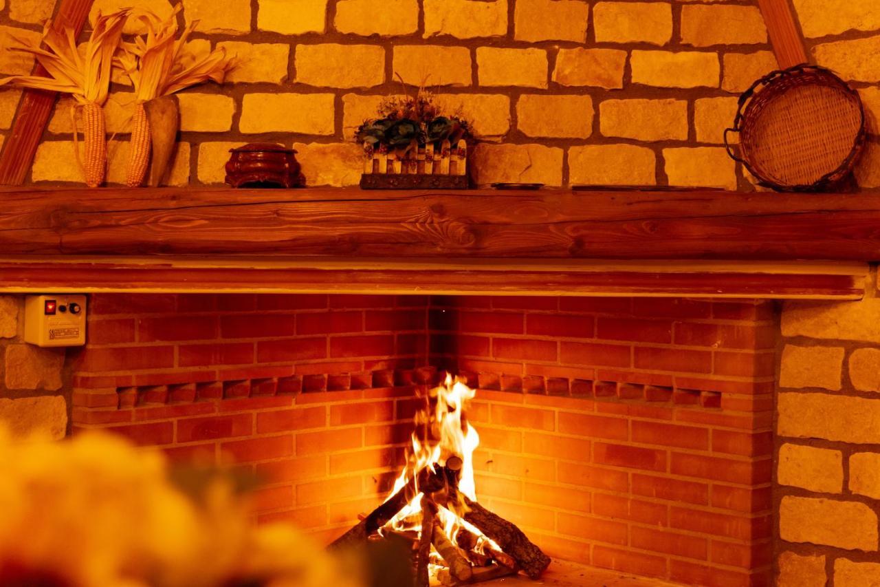 Agriturismo Casa Chiara 拉蒂纳 外观 照片
